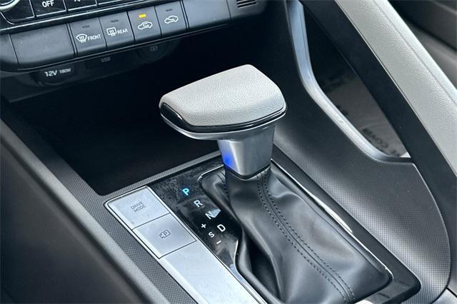 used 2021 Hyundai Elantra car, priced at $15,253