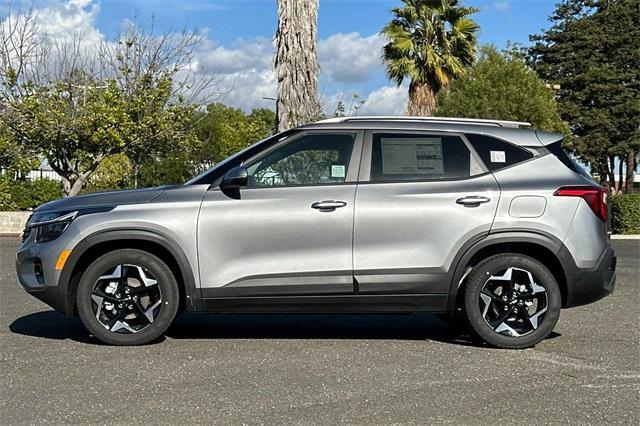 new 2025 Kia Seltos car, priced at $26,655