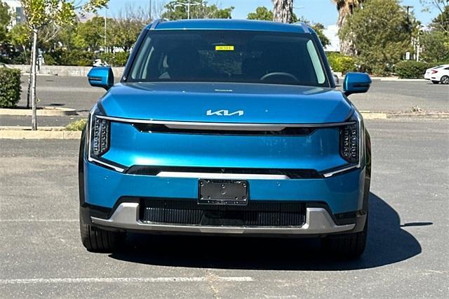 new 2026 Kia EV9 car, priced at $71,430