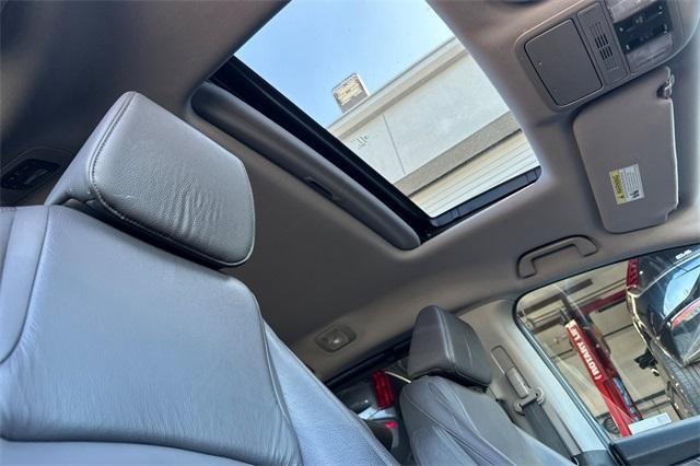 used 2018 Honda Odyssey car, priced at $23,567