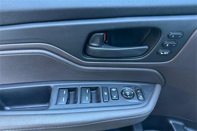 used 2018 Honda Odyssey car, priced at $23,567