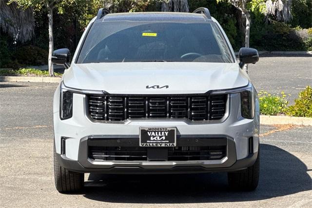 new 2025 Kia Sorento car, priced at $48,575