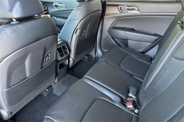 new 2025 Kia Sportage car, priced at $31,430