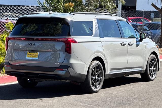 new 2026 Kia Carnival Hybrid car, priced at $51,285