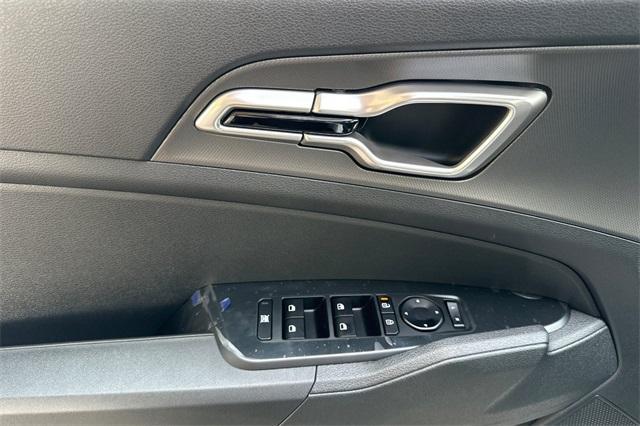 new 2026 Kia Sportage Hybrid car, priced at $34,920
