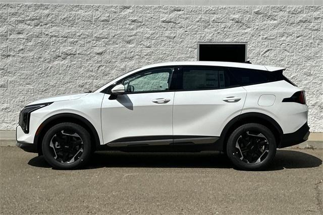 new 2026 Kia Sportage Hybrid car, priced at $34,920