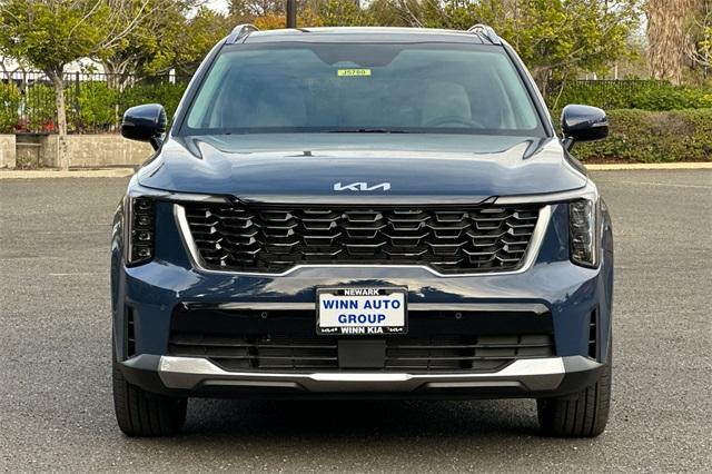 new 2025 Kia Sorento car, priced at $38,385