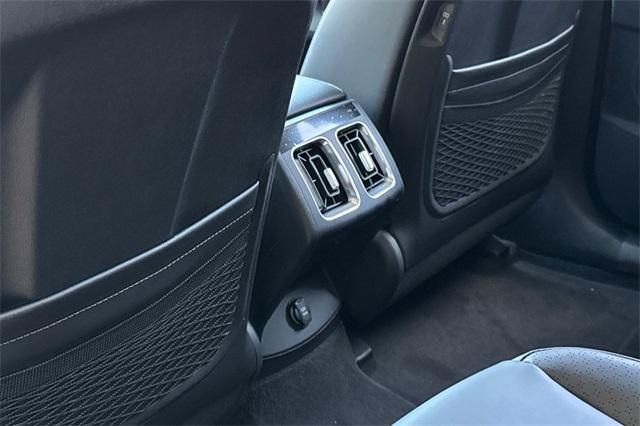 new 2025 Kia Sorento car, priced at $43,925