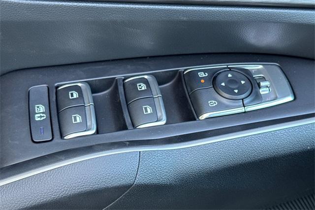 new 2025 Kia Sorento car, priced at $43,925