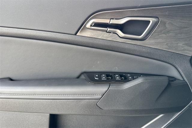 new 2025 Kia Sportage car, priced at $35,935