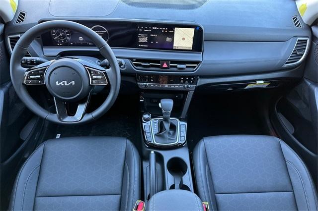new 2026 Kia Seltos car, priced at $28,195