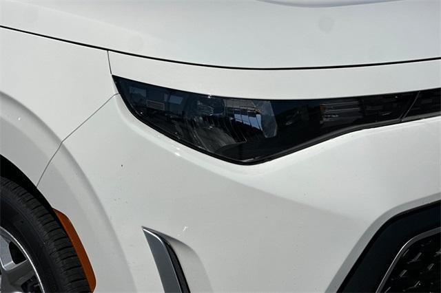 new 2025 Kia Soul car, priced at $24,905