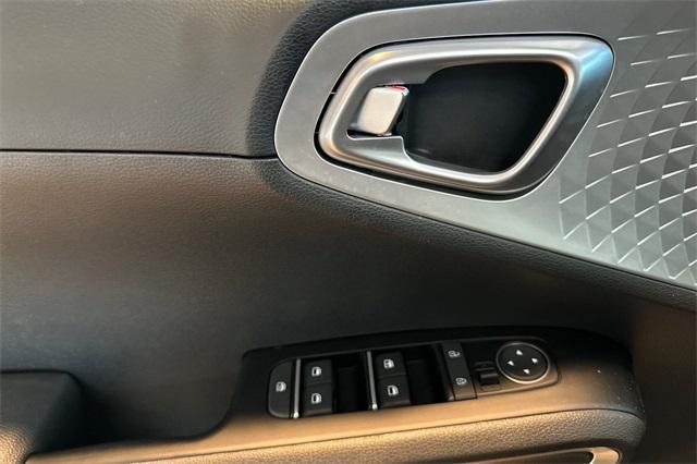 new 2025 Kia Soul car, priced at $24,905