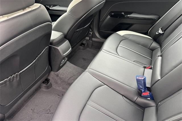 new 2025 Kia K5 car, priced at $29,550