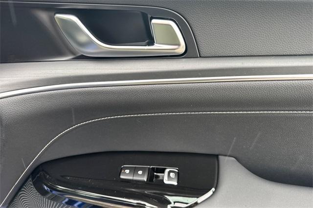 new 2025 Kia K5 car, priced at $29,550