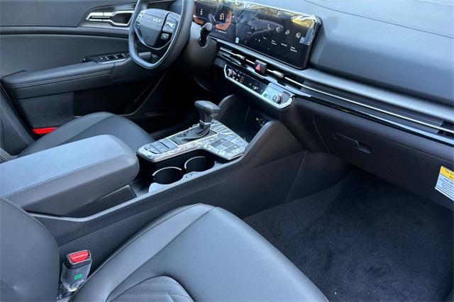 new 2026 Kia Sportage car, priced at $36,060