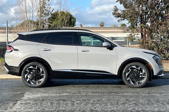new 2025 Kia Sportage car, priced at $36,955
