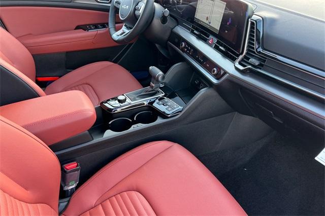 new 2025 Kia Sportage car, priced at $36,955