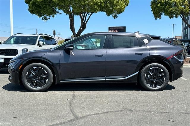 new 2025 Kia EV6 car, priced at $52,115