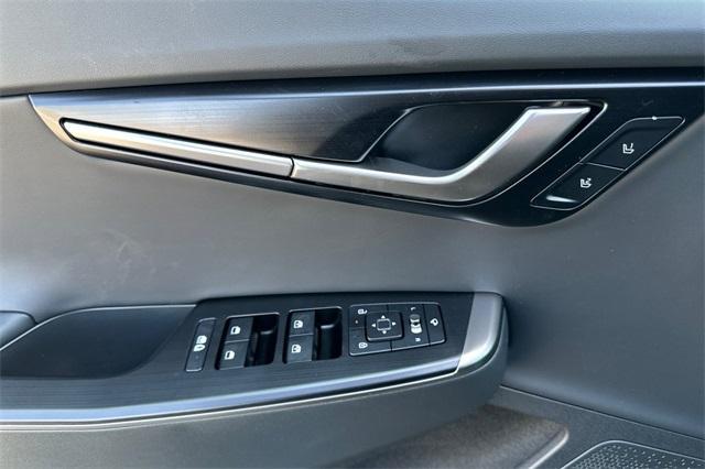 new 2025 Kia EV6 car, priced at $52,115