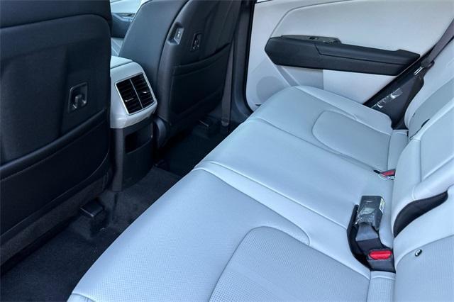 new 2026 Kia Sportage Hybrid car, priced at $36,165