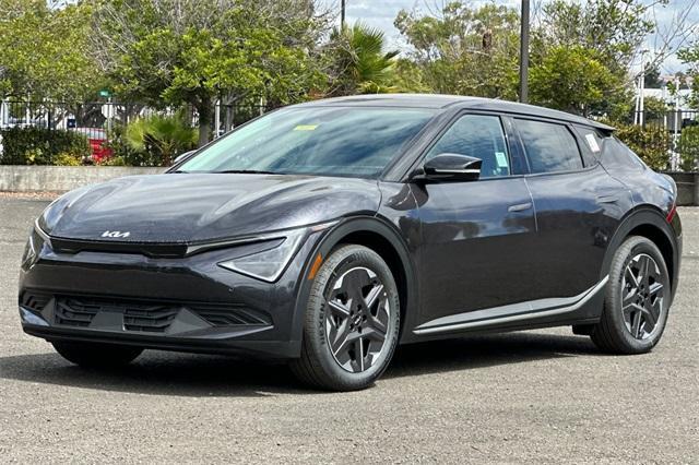 new 2025 Kia EV6 car, priced at $48,090