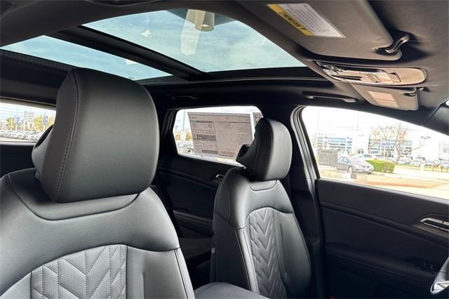new 2025 Kia Sportage car, priced at $35,360