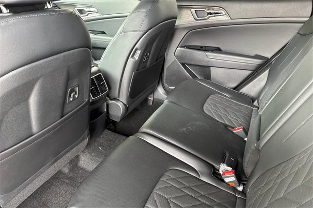 new 2025 Kia Sportage car, priced at $35,360