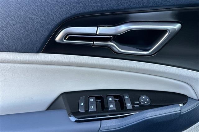 new 2025 Kia Sportage Hybrid car, priced at $34,395
