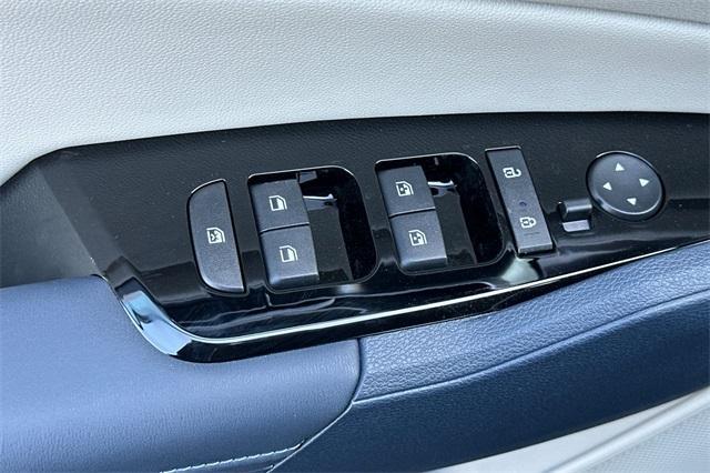 new 2025 Kia Sportage Hybrid car, priced at $34,395