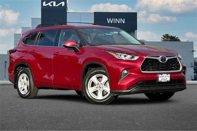 used 2020 Toyota Highlander car, priced at $26,455