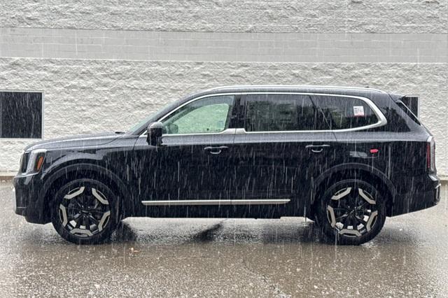 new 2025 Kia Telluride car, priced at $45,495