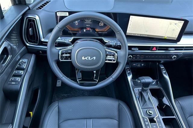 new 2025 Kia Sorento car, priced at $38,885