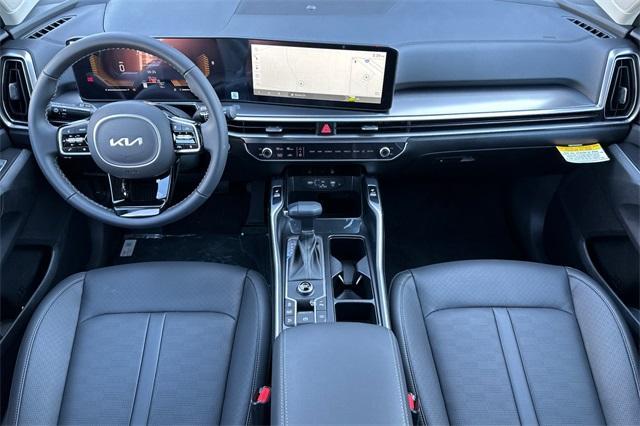 new 2025 Kia Sorento car, priced at $38,885