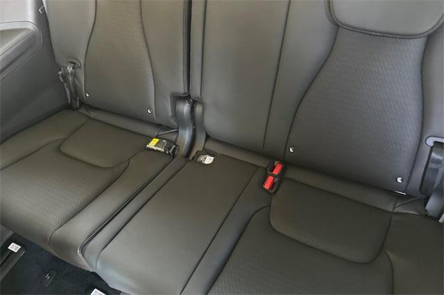 new 2026 Kia Carnival car, priced at $55,285