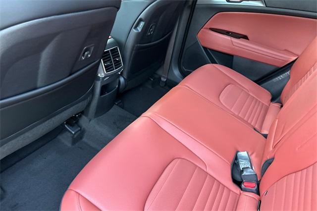 new 2025 Kia Sportage Hybrid car, priced at $40,495