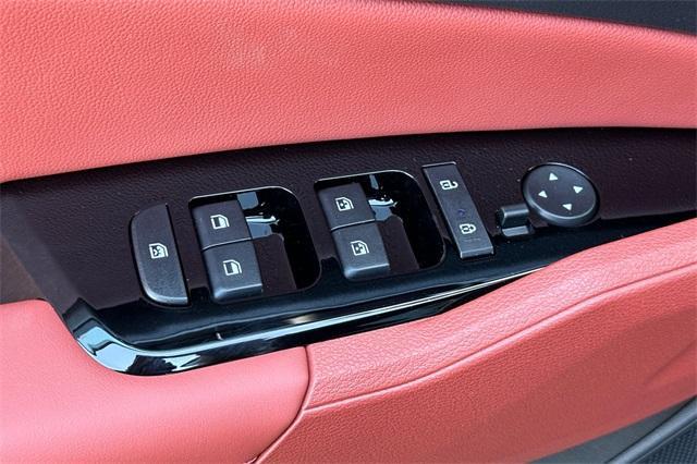 new 2025 Kia Sportage Hybrid car, priced at $40,495