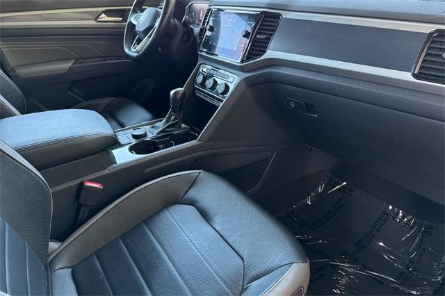used 2022 Volkswagen Atlas Cross Sport car, priced at $29,150
