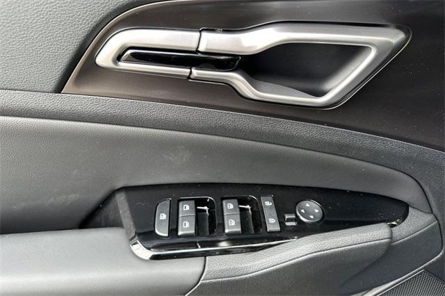 new 2025 Kia Sportage car, priced at $34,940