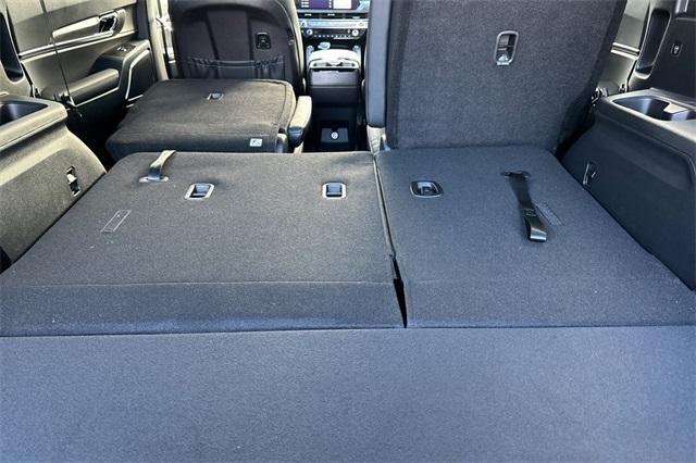 new 2025 Kia Telluride car, priced at $52,020