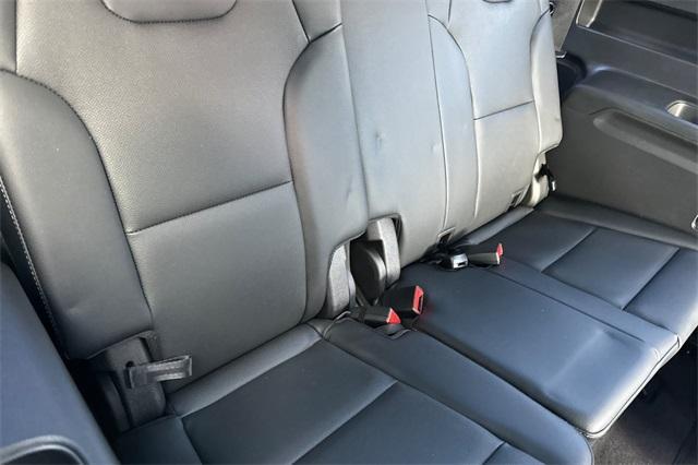 new 2025 Kia Telluride car, priced at $52,020