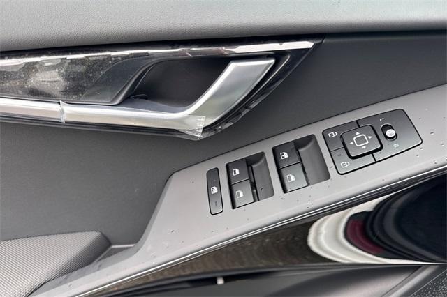new 2025 Kia Niro car, priced at $31,551