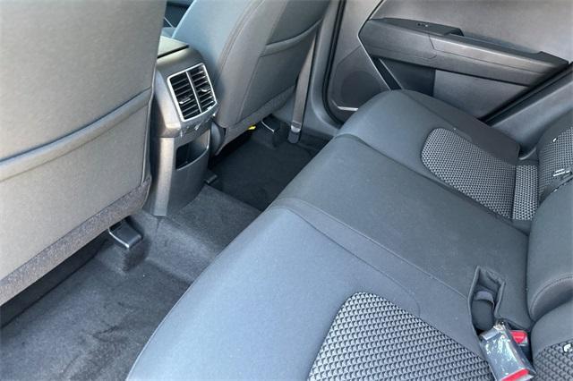 new 2025 Kia Sportage Hybrid car, priced at $30,540