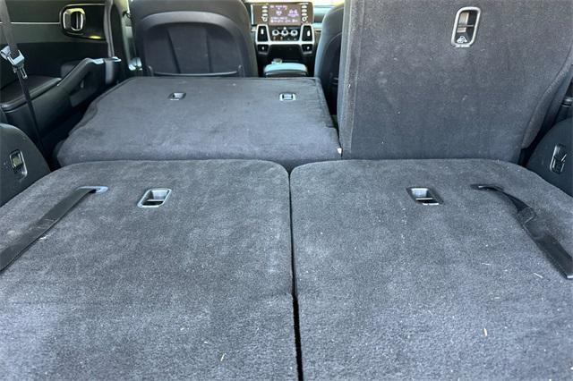 used 2022 Kia Sorento car, priced at $19,748