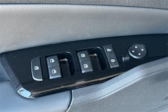 new 2025 Kia Sportage car, priced at $35,755