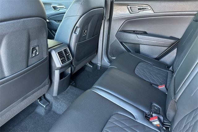 new 2025 Kia Sportage car, priced at $35,755