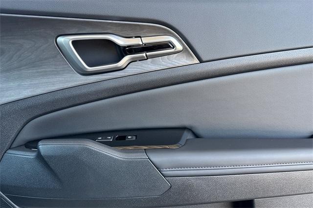 new 2025 Kia Sportage car, priced at $35,755