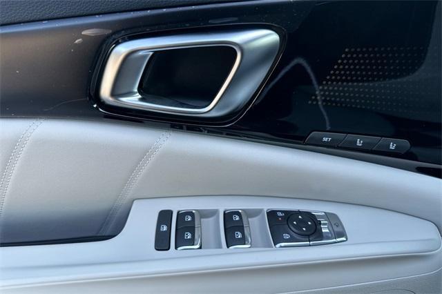 new 2026 Kia Carnival car, priced at $55,285