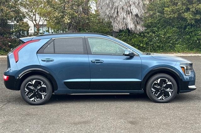 new 2025 Kia Niro EV car, priced at $42,470