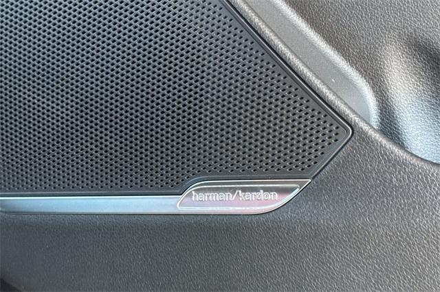 new 2025 Kia Sportage Hybrid car, priced at $40,260